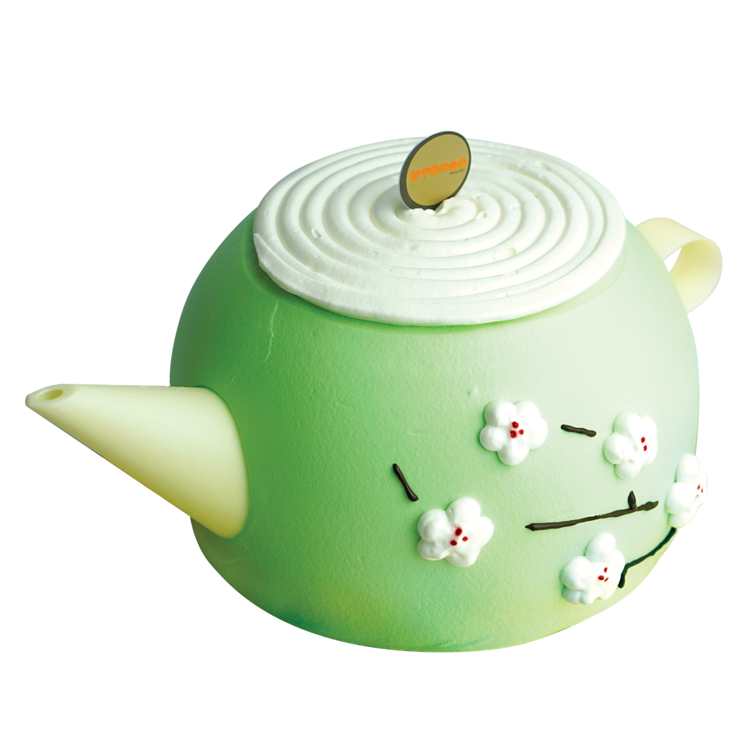 F37 Cherry Blossom Teapot
